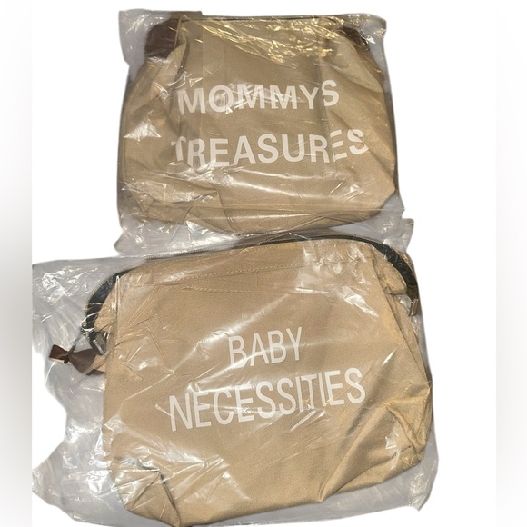 Mommy Bag in Tan Canvas with two organizer bags. Brand new! - Picture 9 of 12